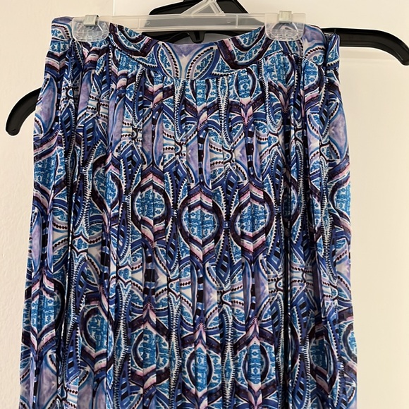 Sabine pleated maxi skirt - Picture 2 of 6